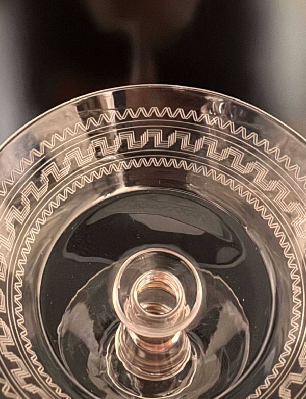 Baccarat, ensemble de 10 coupes à champagne en cristal gravé 1900
