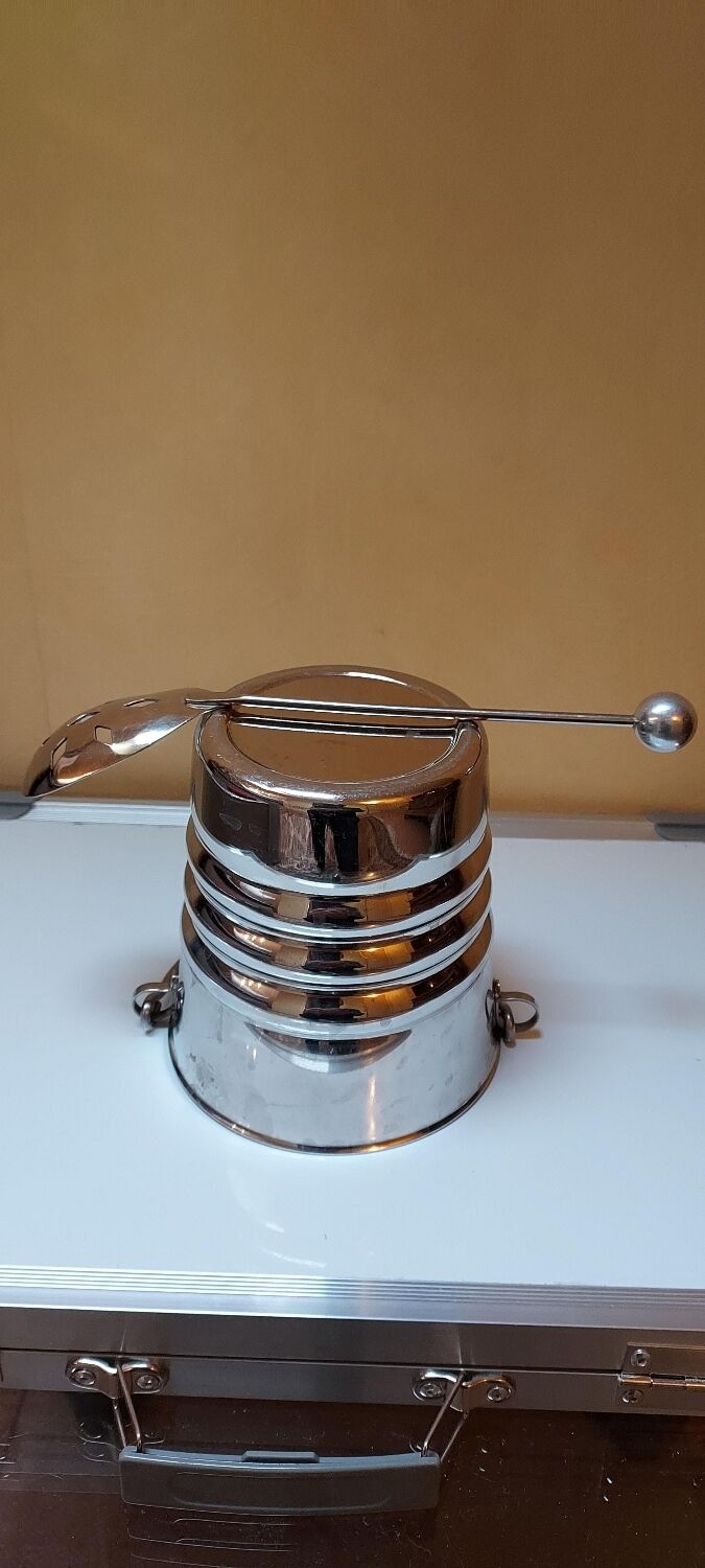 Metal ice bucket