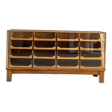 Blouse counter