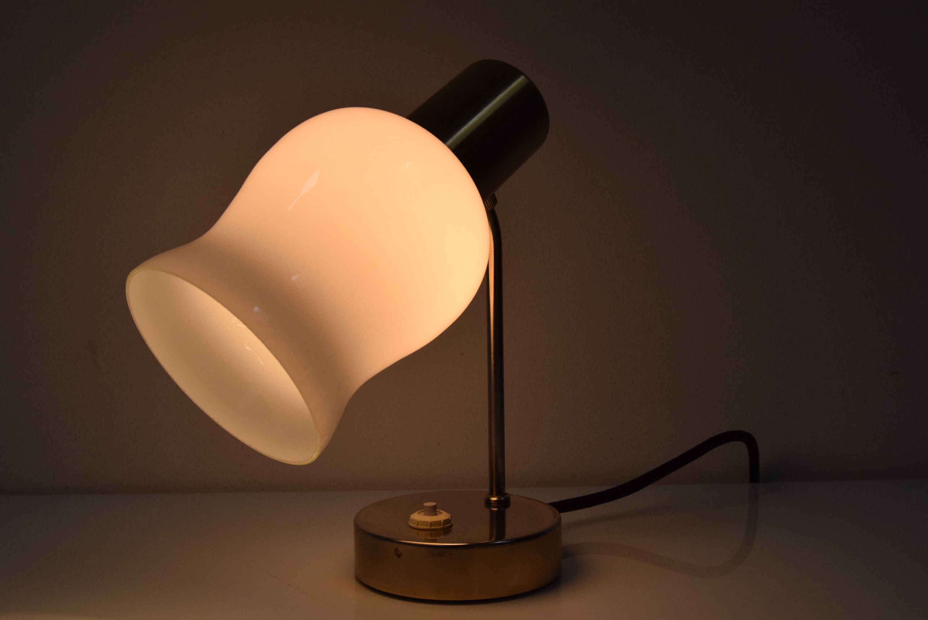 Lampe de table du milieu du siècle Kamenicky Senov, années 1960.