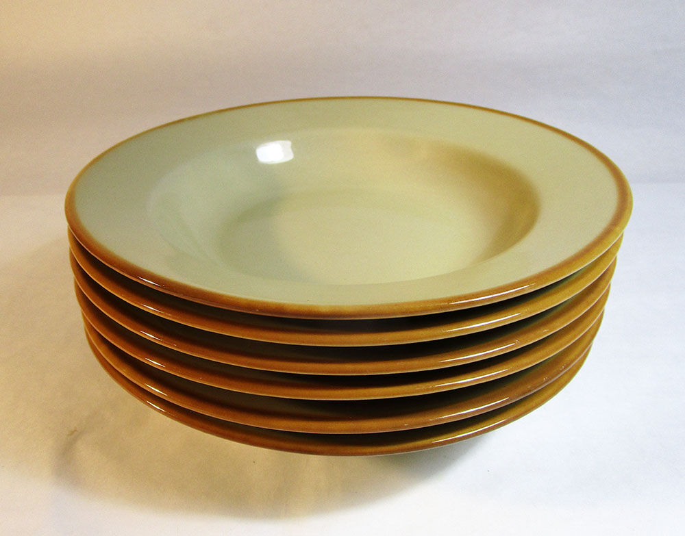 Hollow plates in brown sandstone