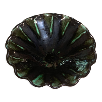 Vintage green and black glazed ceramic fruit cup