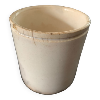 Old ceramic pot Maling Newcastle
