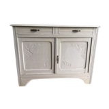 Parisian dove buffet