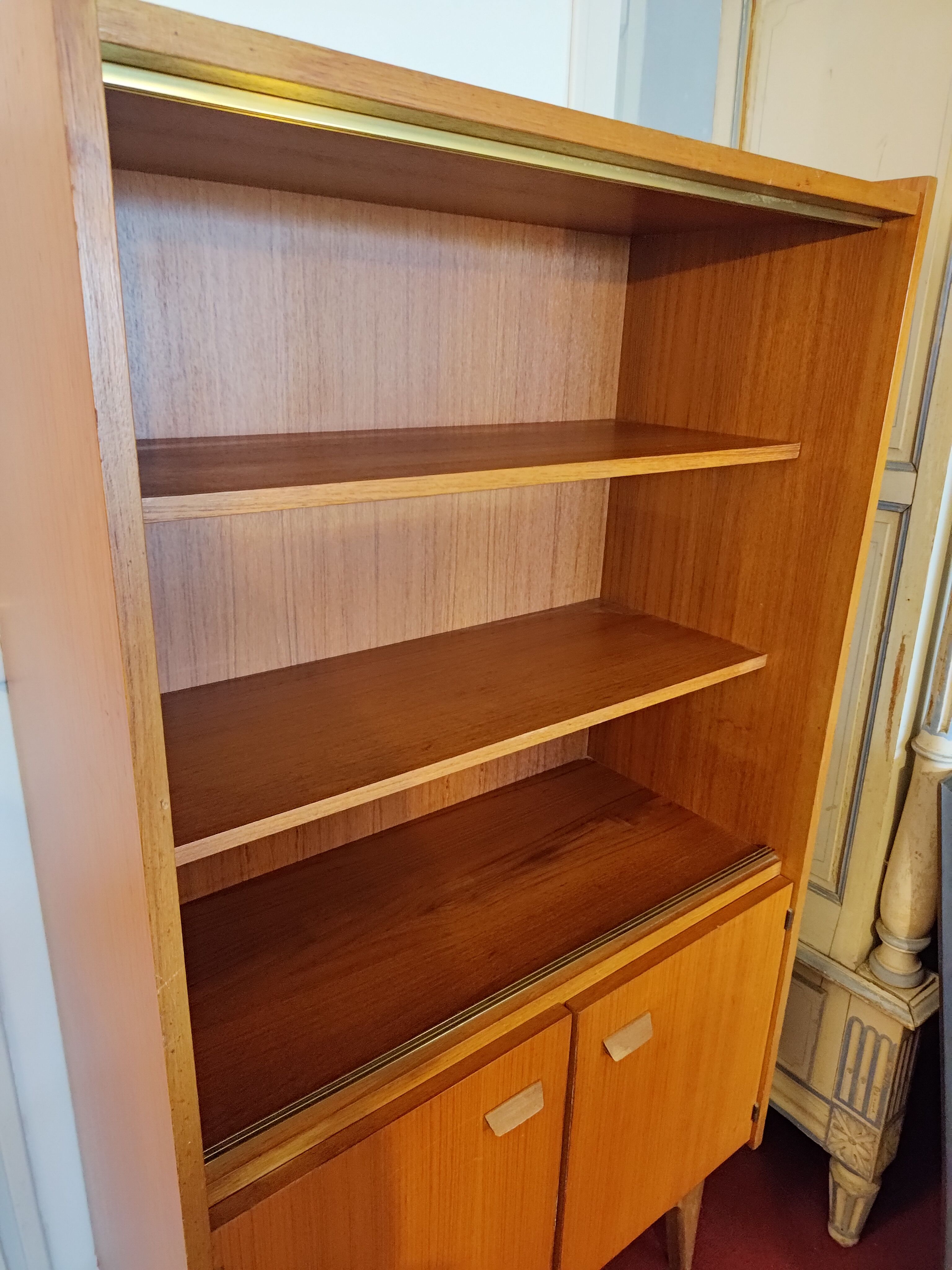 Vintage 60s bookcase