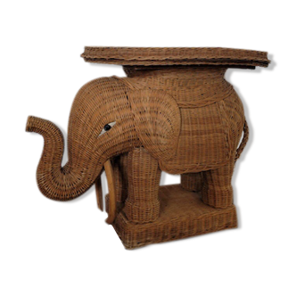 End of sofa in the shape of an elephant in rattan in the taste of Viva Del Sud 1970