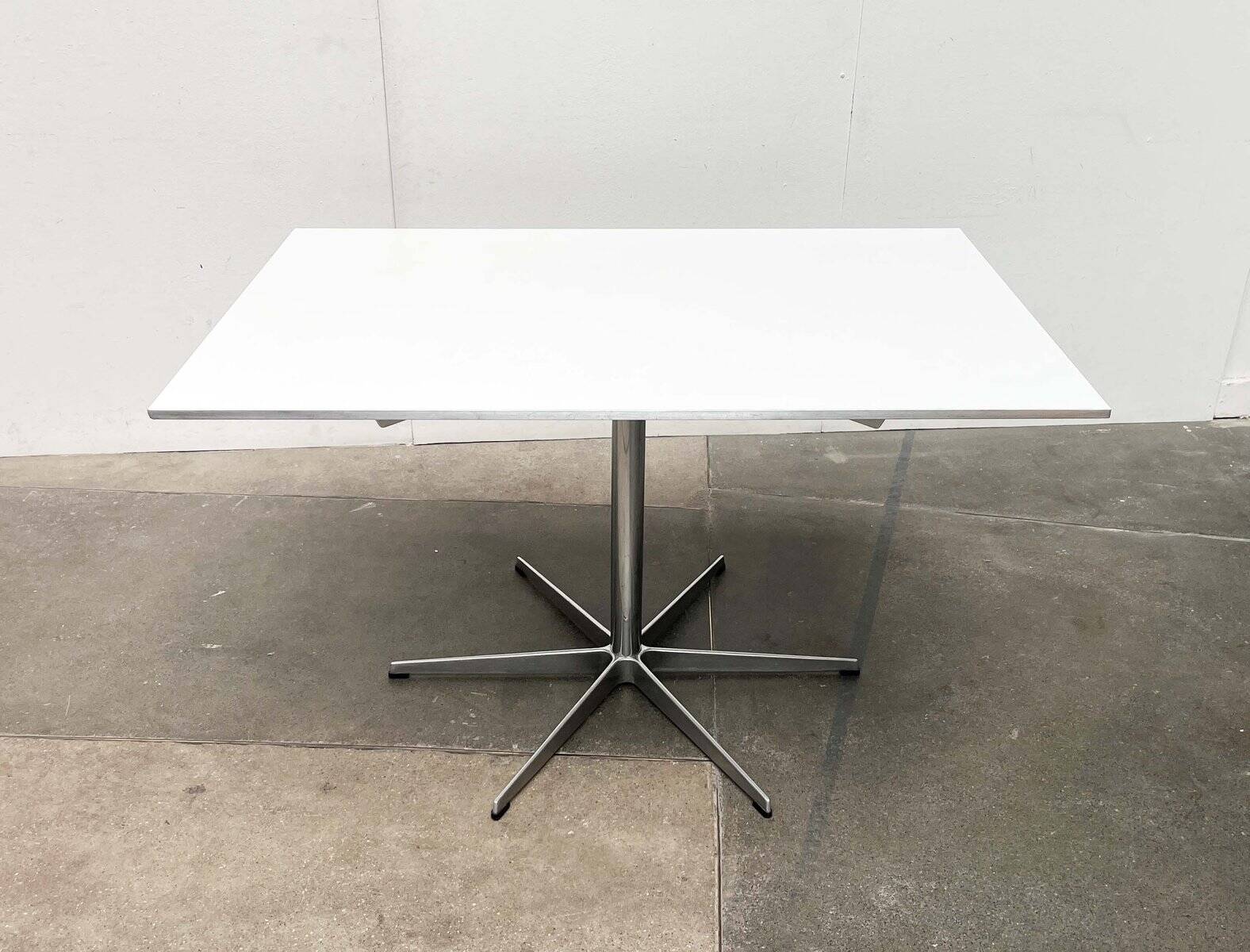 Mid-Century Modern Danish Minimalist Table by Piet Hein, Bruno Mathsson, Arne Jacobsen for Fritz Hansen, 1980s, 1984
