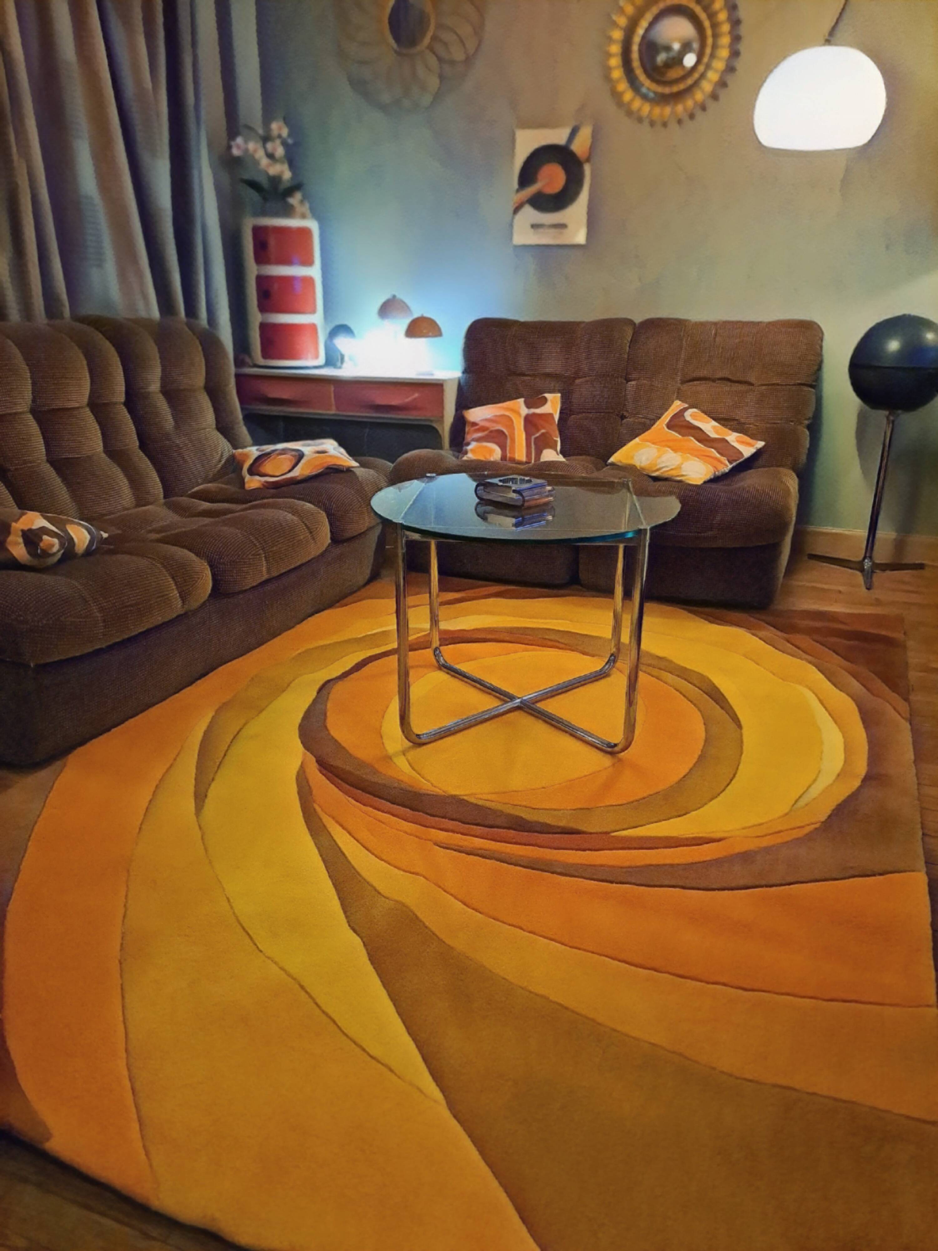 Van Der Rohe Italy Bauhaus' MR coffee table, occasional glass/chromed steel