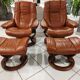 Paire de fauteuils et reposes pieds danois Ekornes cuir cognac vintage 1970