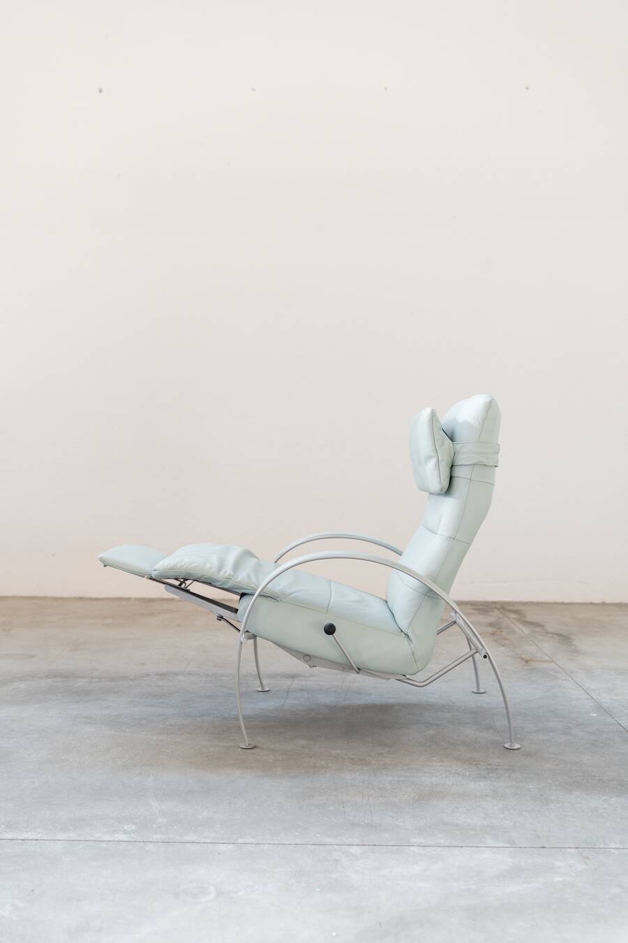 Vintage relax armchair from the 70s/80s by Percival Lafer
