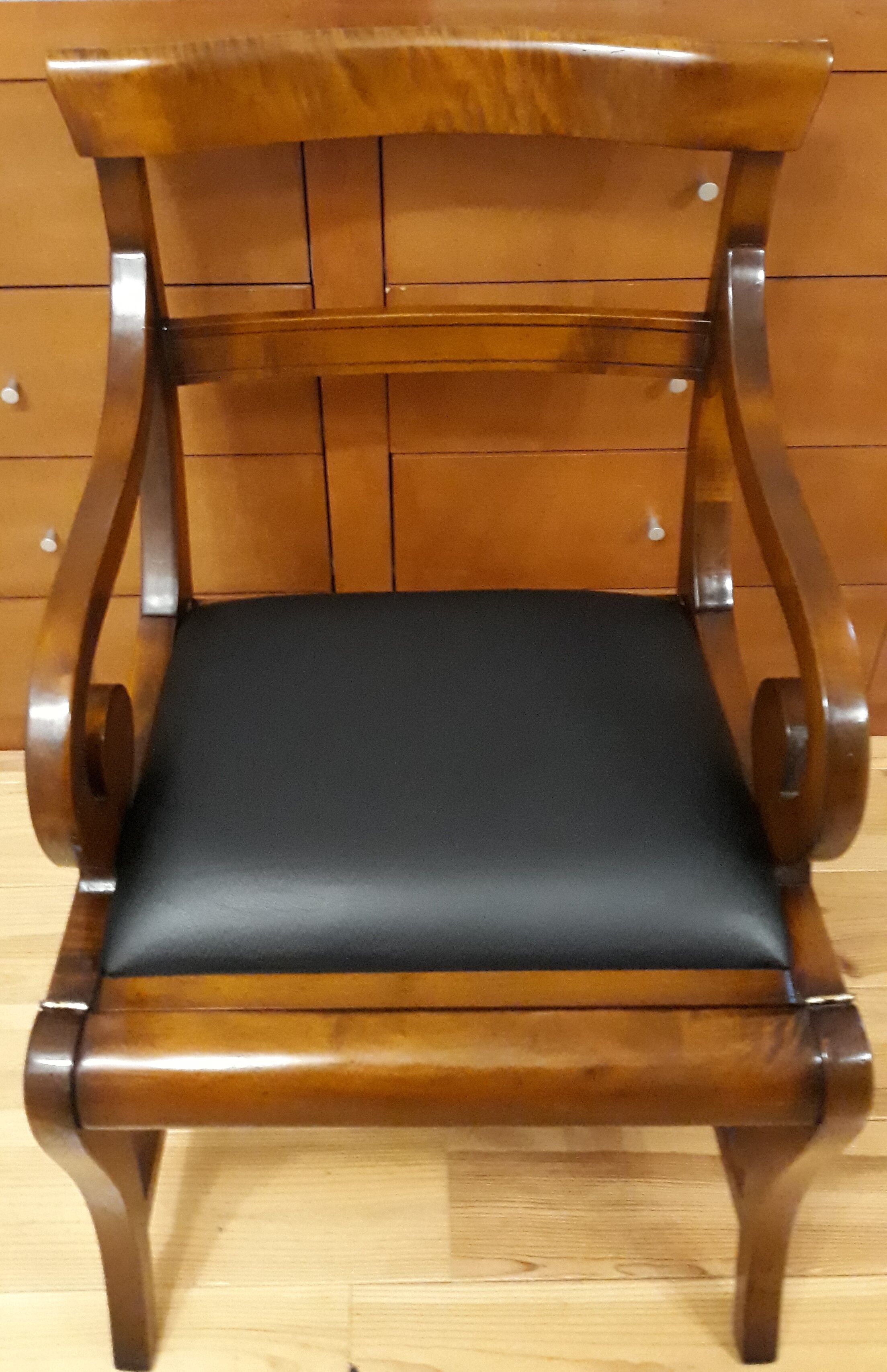 Notarial chair, luxurious library
