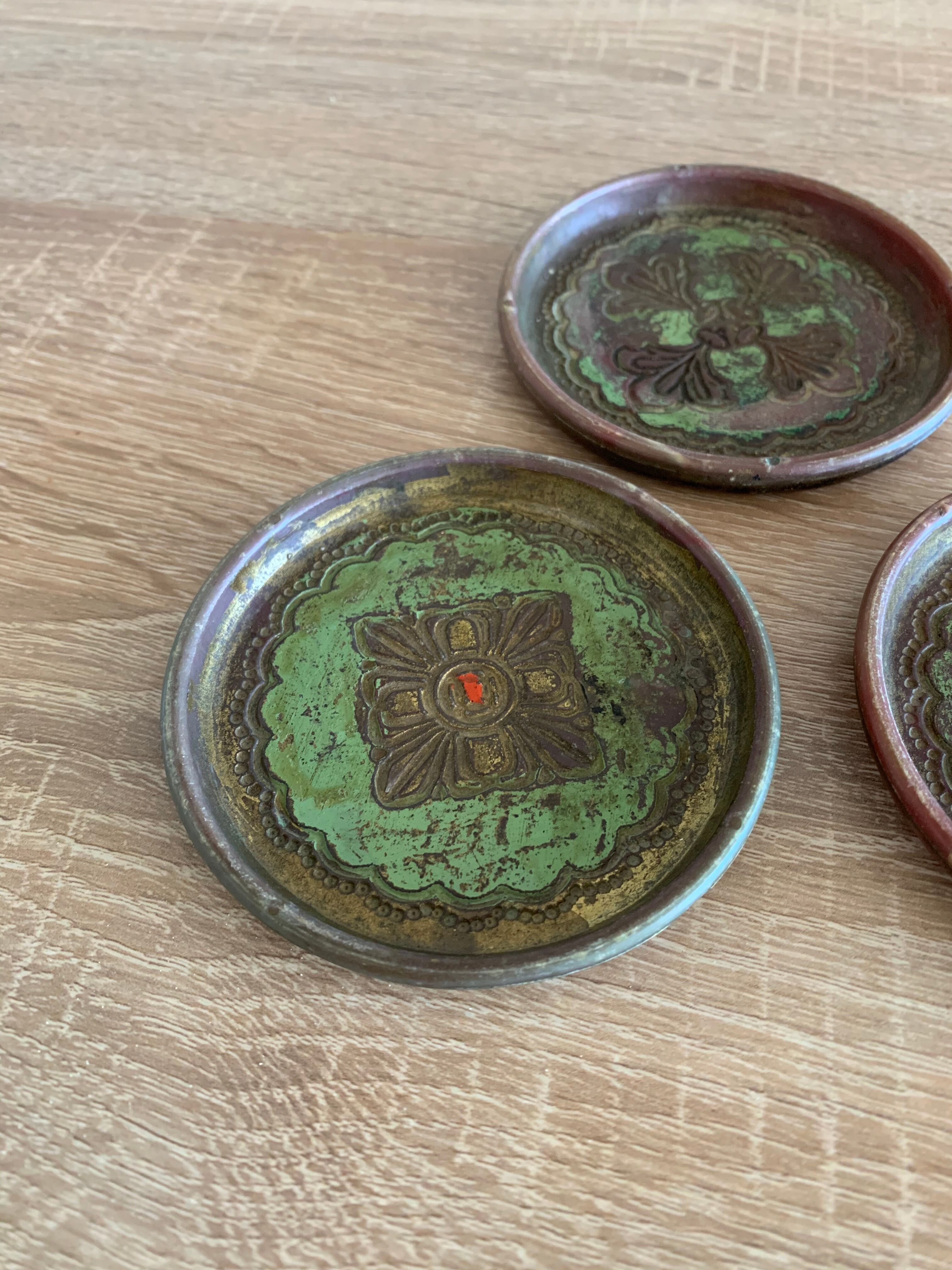 Lot 3 Vintage coasters