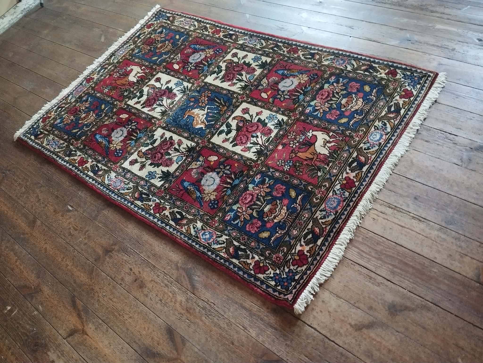 Handmade Bachtiar Djahad Persian rug 160x108cm