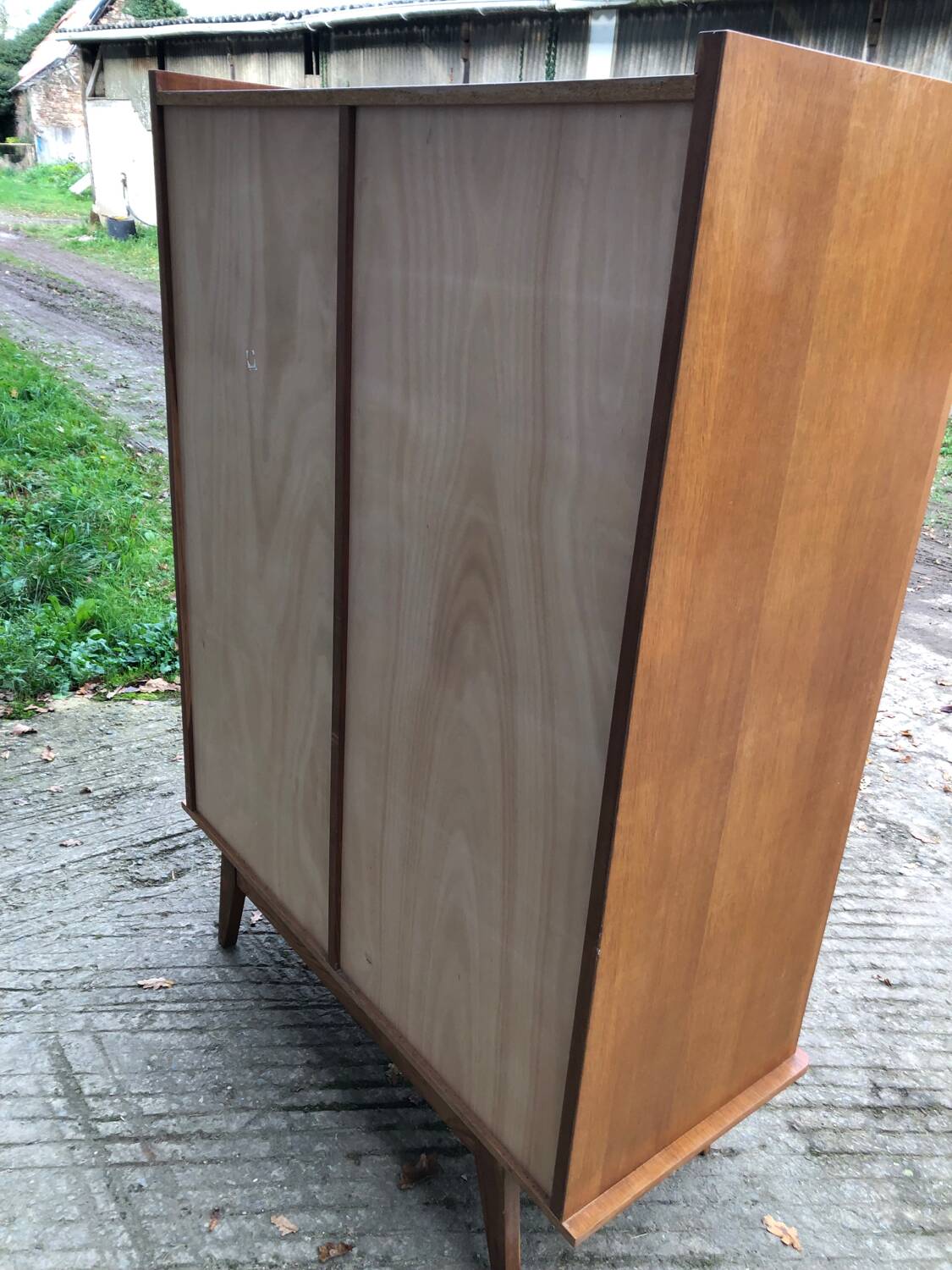 Vintage wardrobe with 2 doors and compass legs, made of oak plywood