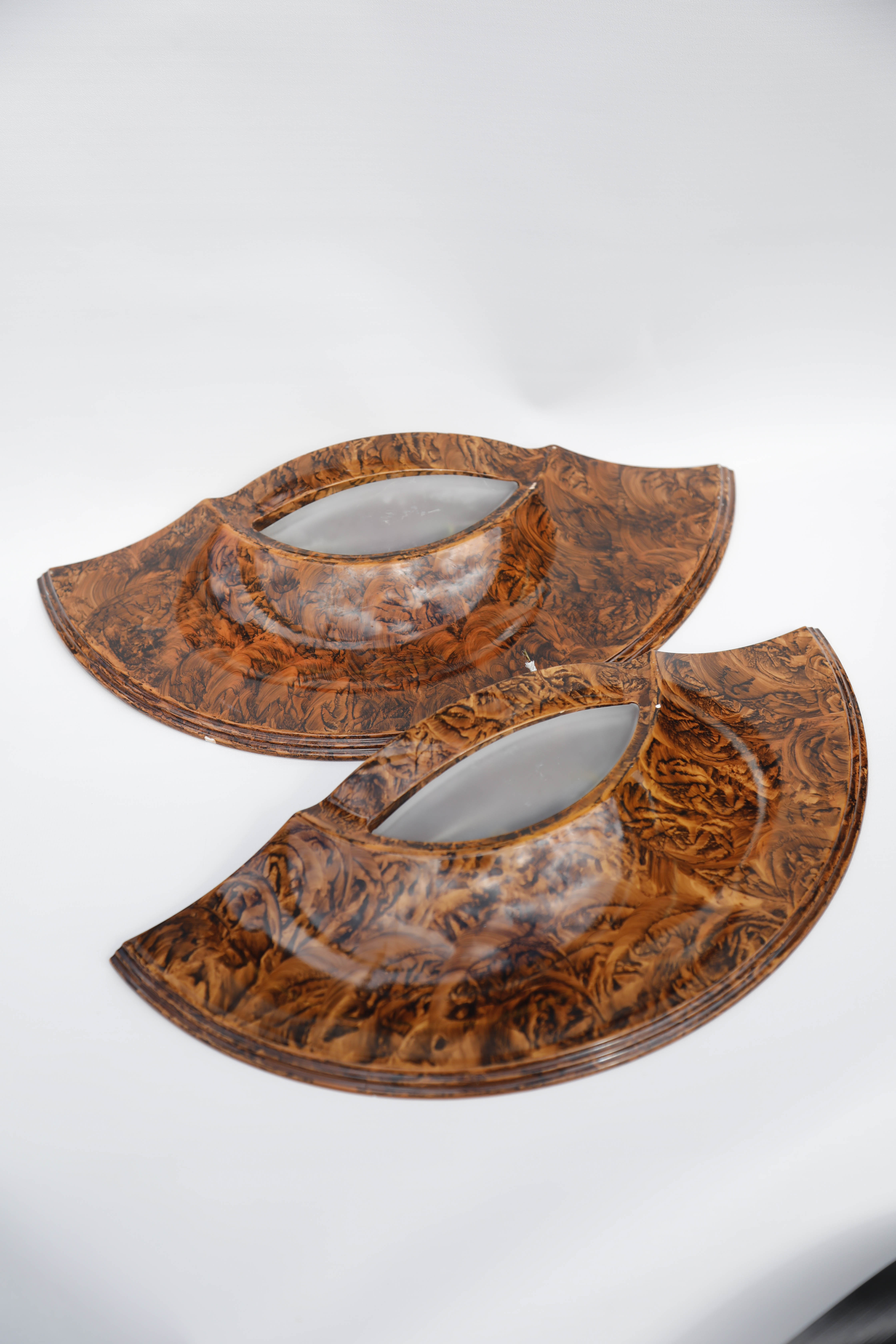 Pair of Ghiplen Ghidini wall light