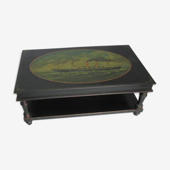 Table basse avec peinture de bateaux