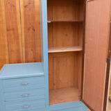 Asymmetrical cabinet