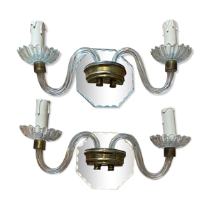 Deux appliques en verre