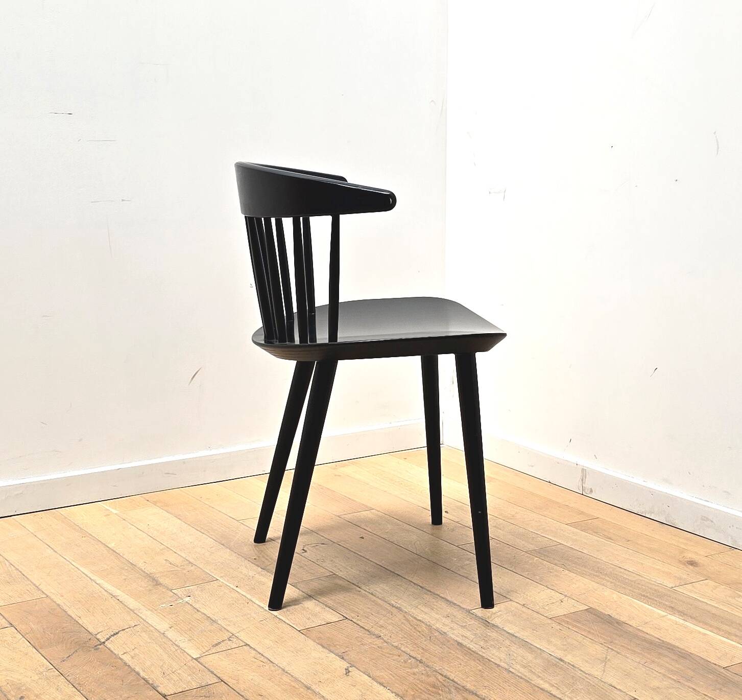 Set of 8 J104 chairs, Hay