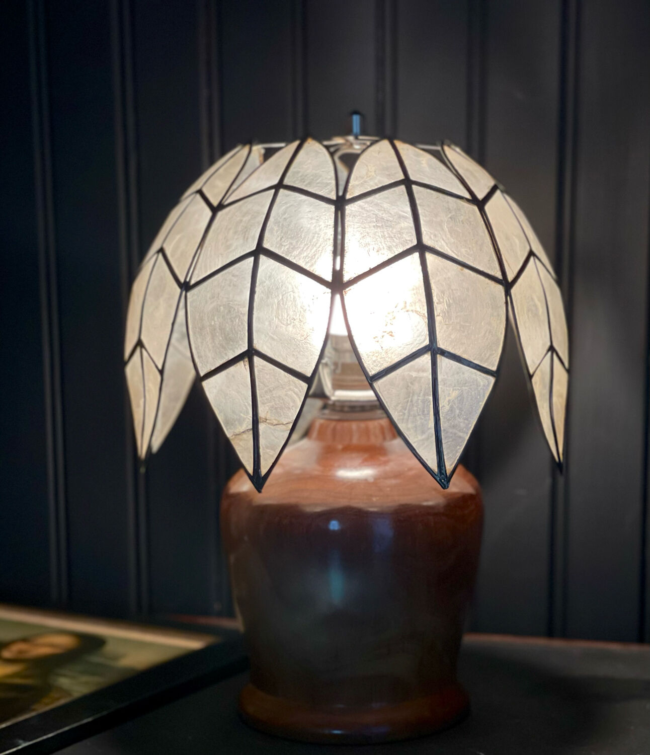 Mother-of-pearl and olive wood lamp