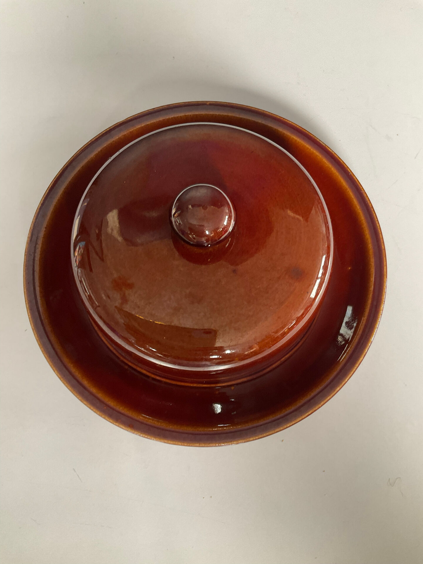 Beurrier à cloche vintage en céramique 