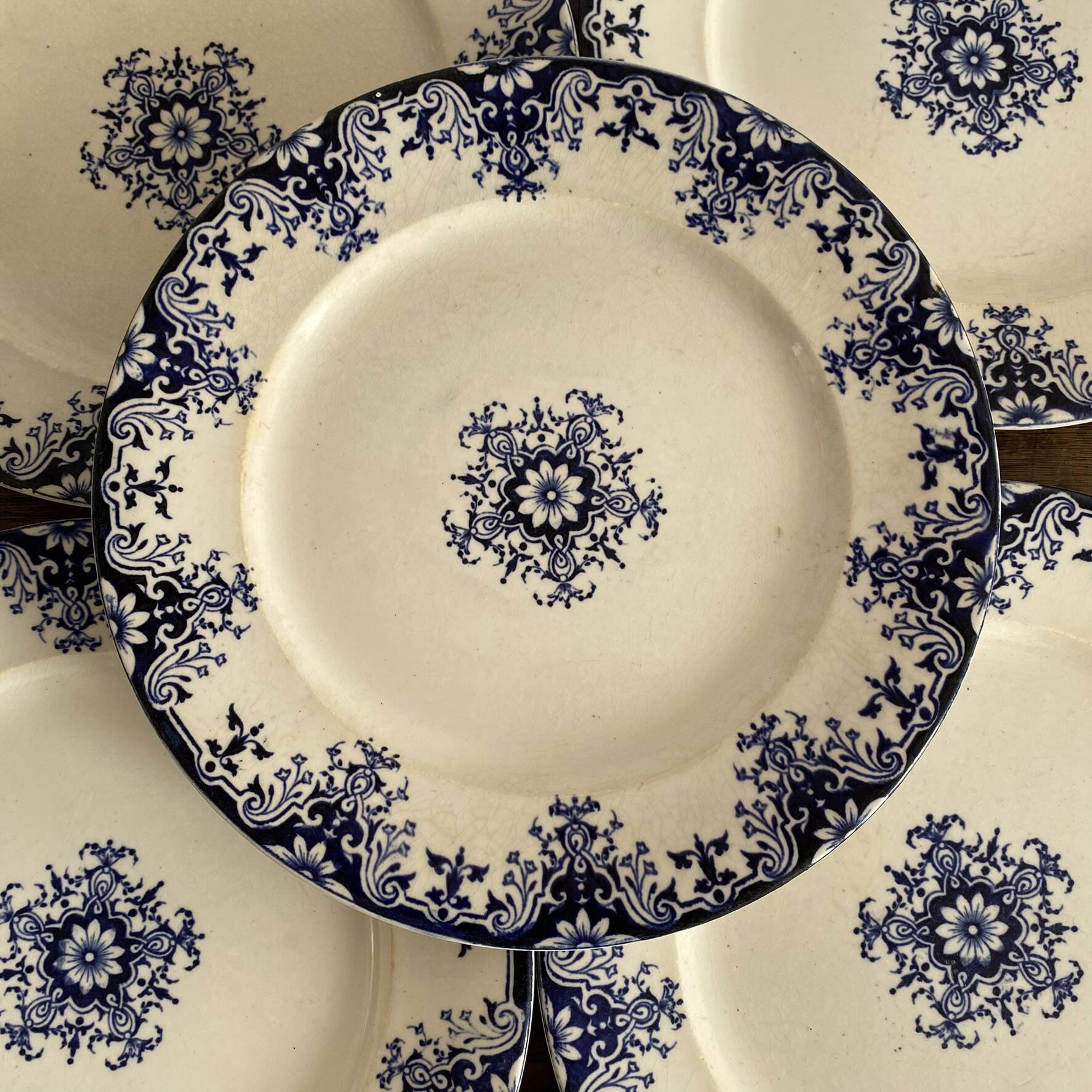Flat ironstone plates "Rouen" Jules Vieillard Bordeaux