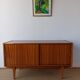 Buffet moderniste des années 1970