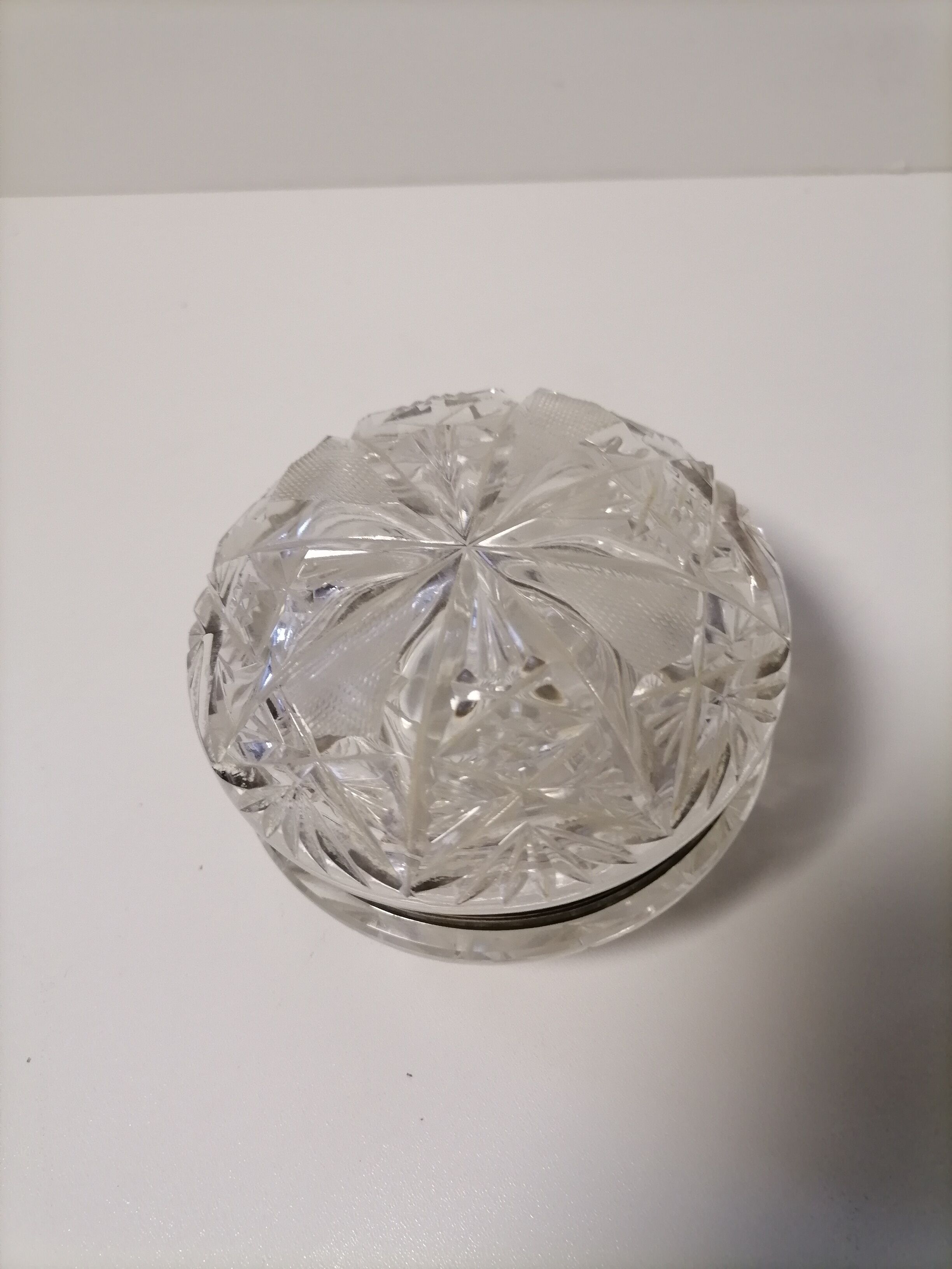 Crystal candy, silver metal