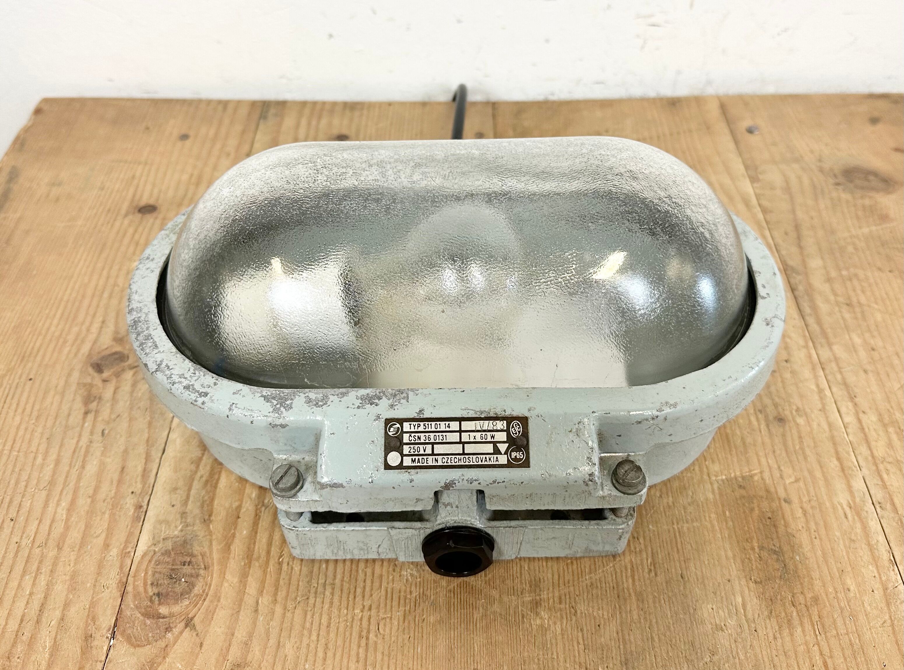 Industrial Cast Aluminium Wall Light with Frosted Glass from Elektrosvit, 1970s