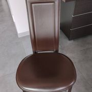 Chaise lara cuir