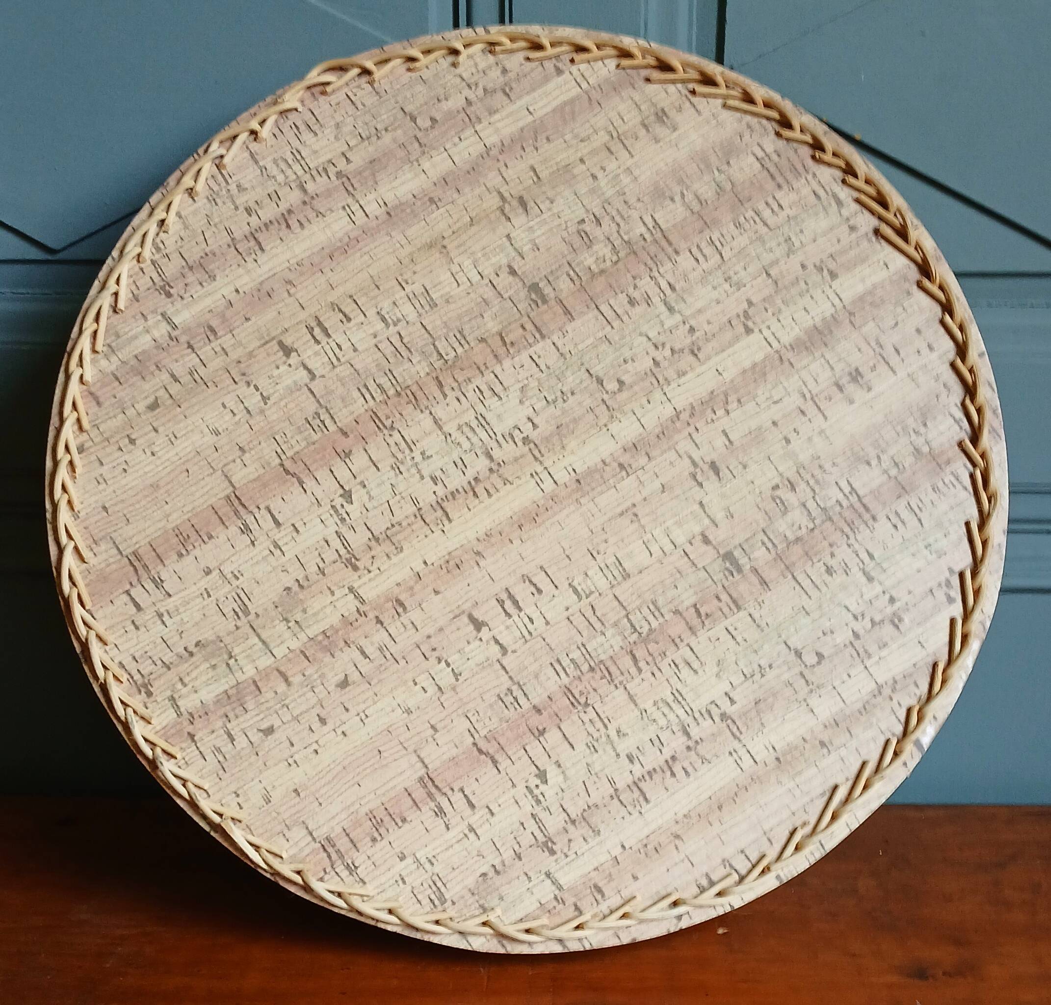 XL plateau in natural rattan & cork print wood, circa 1960.