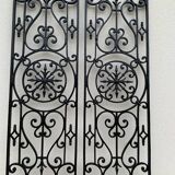 2 old art deco cast iron grid decorated with a rose window