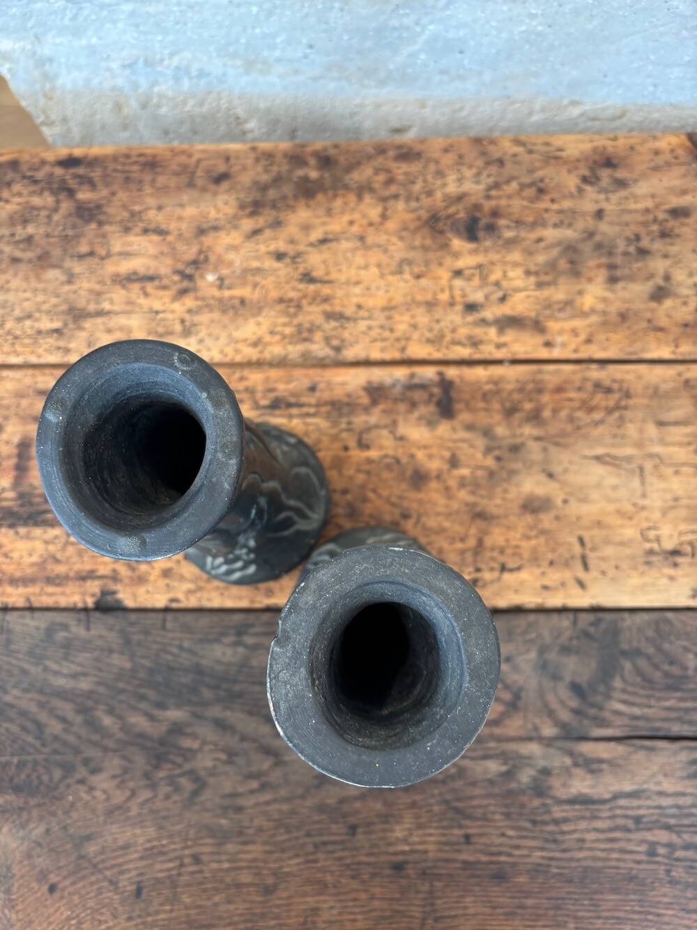 Duo de vases brutalistes dans le style de Ballesti