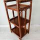 Petite table d'appoint ancienne en bambou et bois