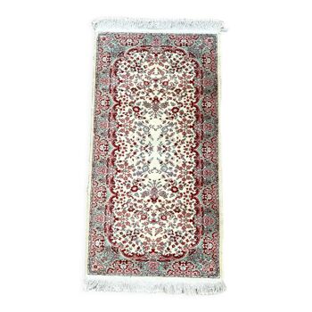 Old Persian carpet in pink and ecru wool
