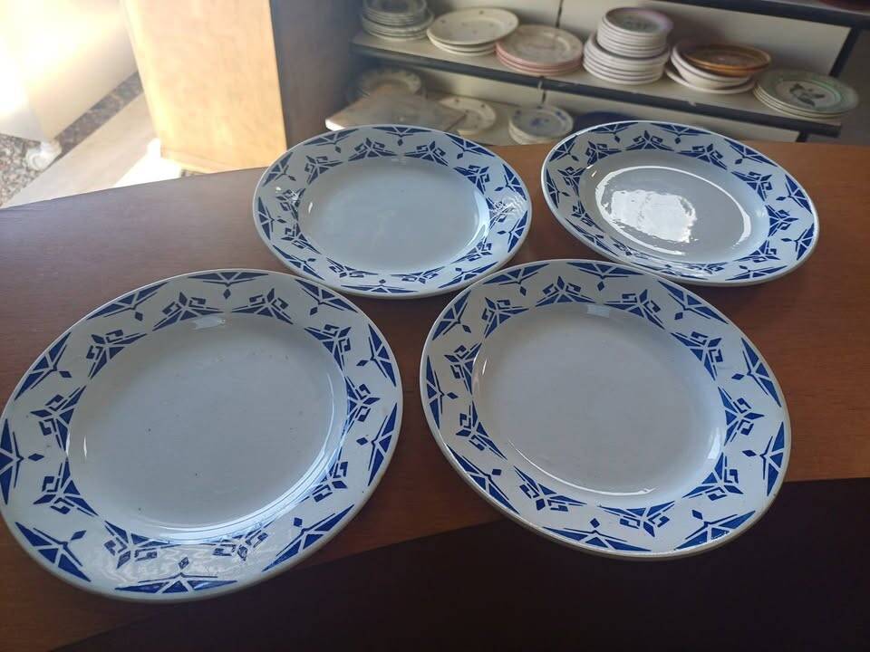 1910/30 Moulin des Loups plates