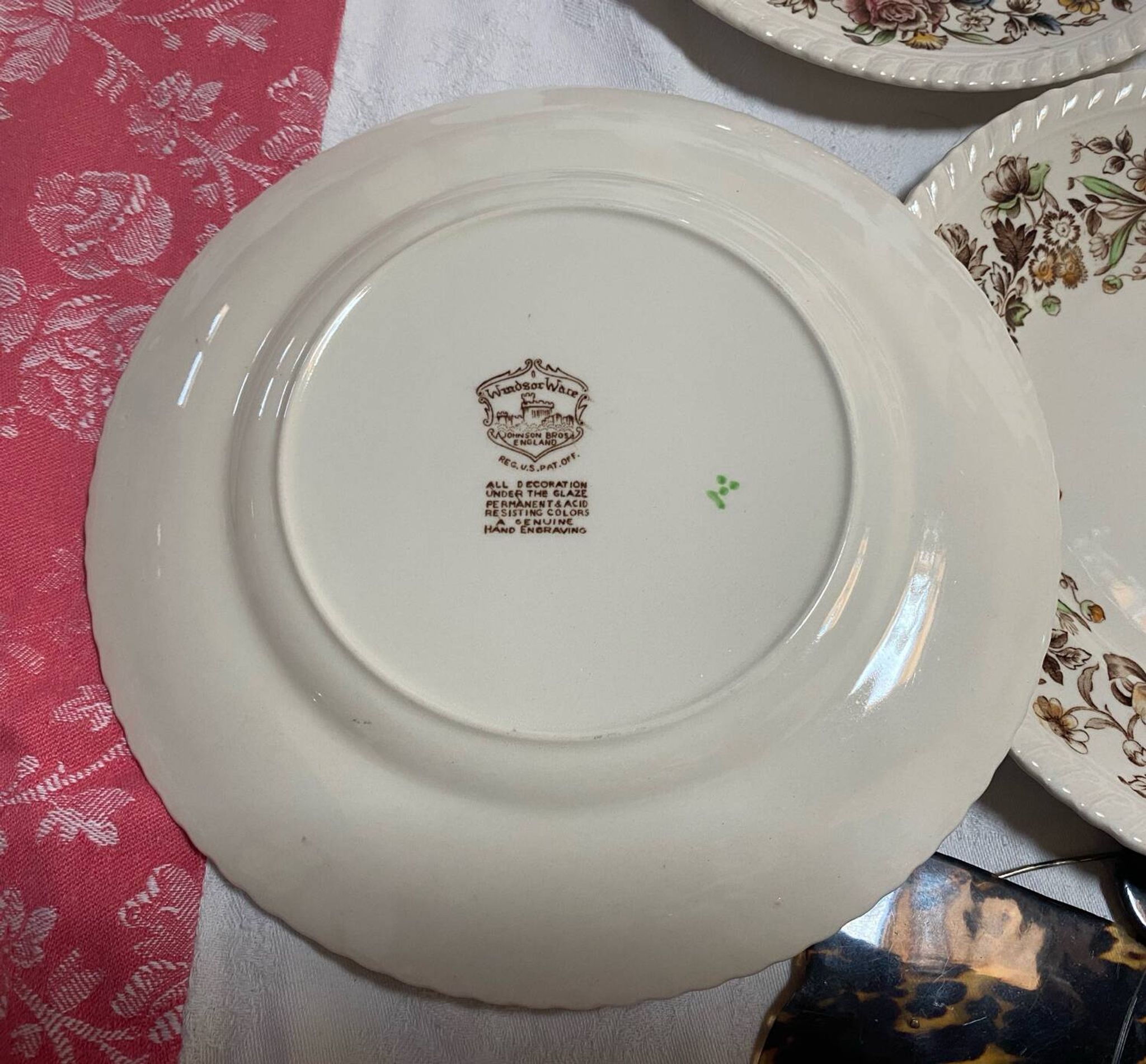 Johnson Bross Set of 4 Dessert Plates