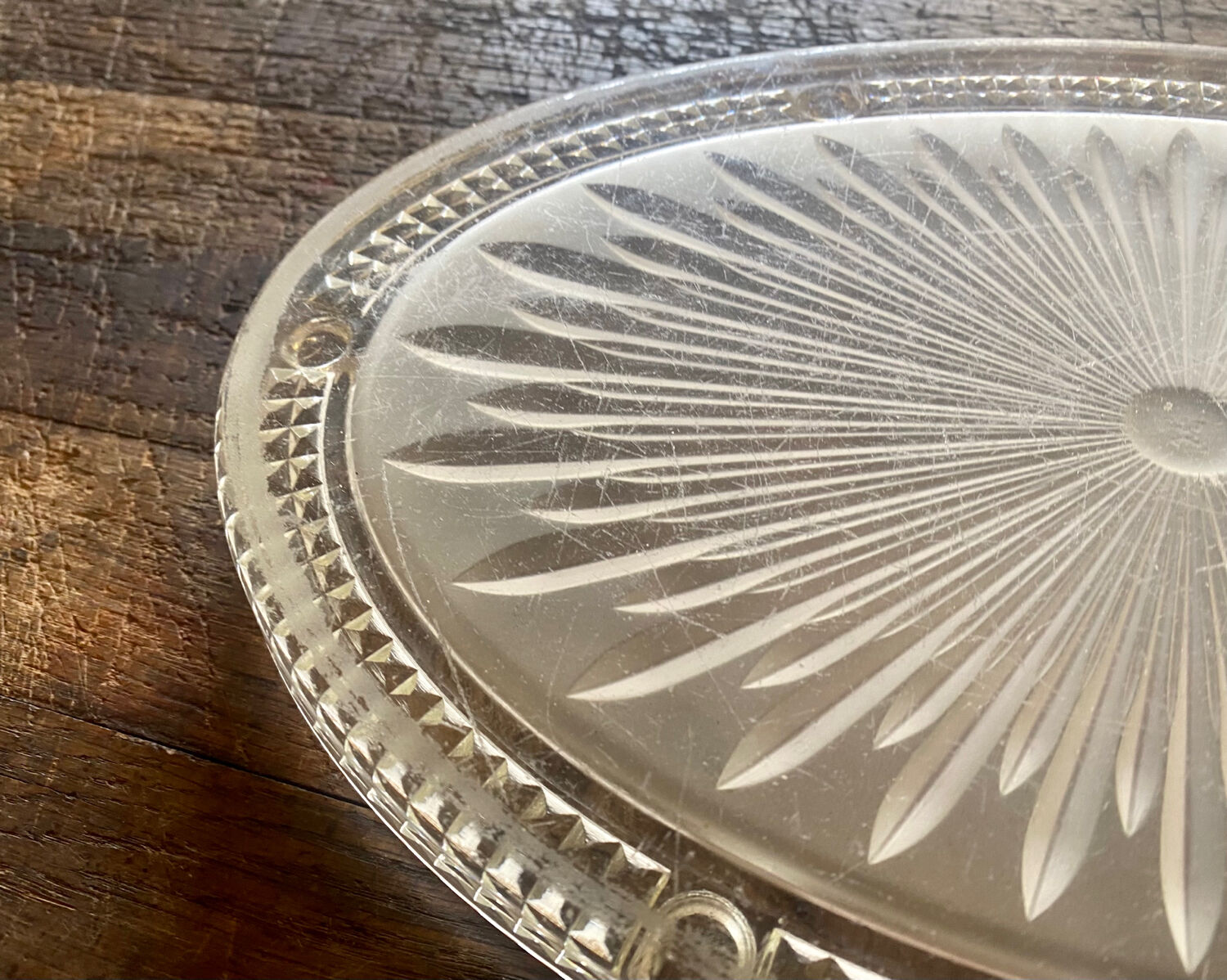 Oval pressed glass trifle art deco 1900