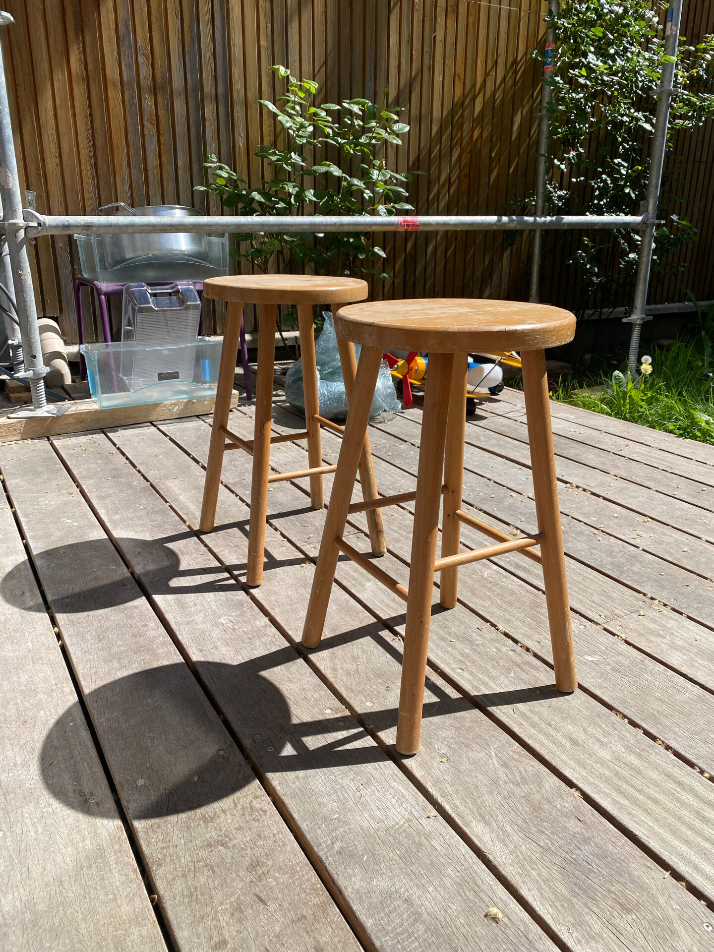 Paire de tabourets vintage en bois