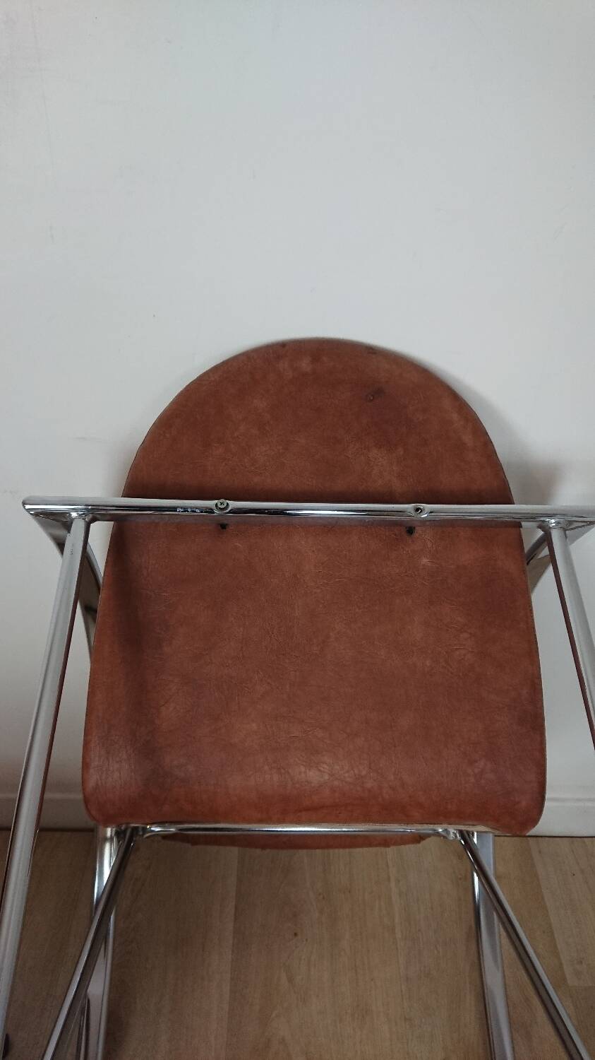 Souvignet plichaise armchair