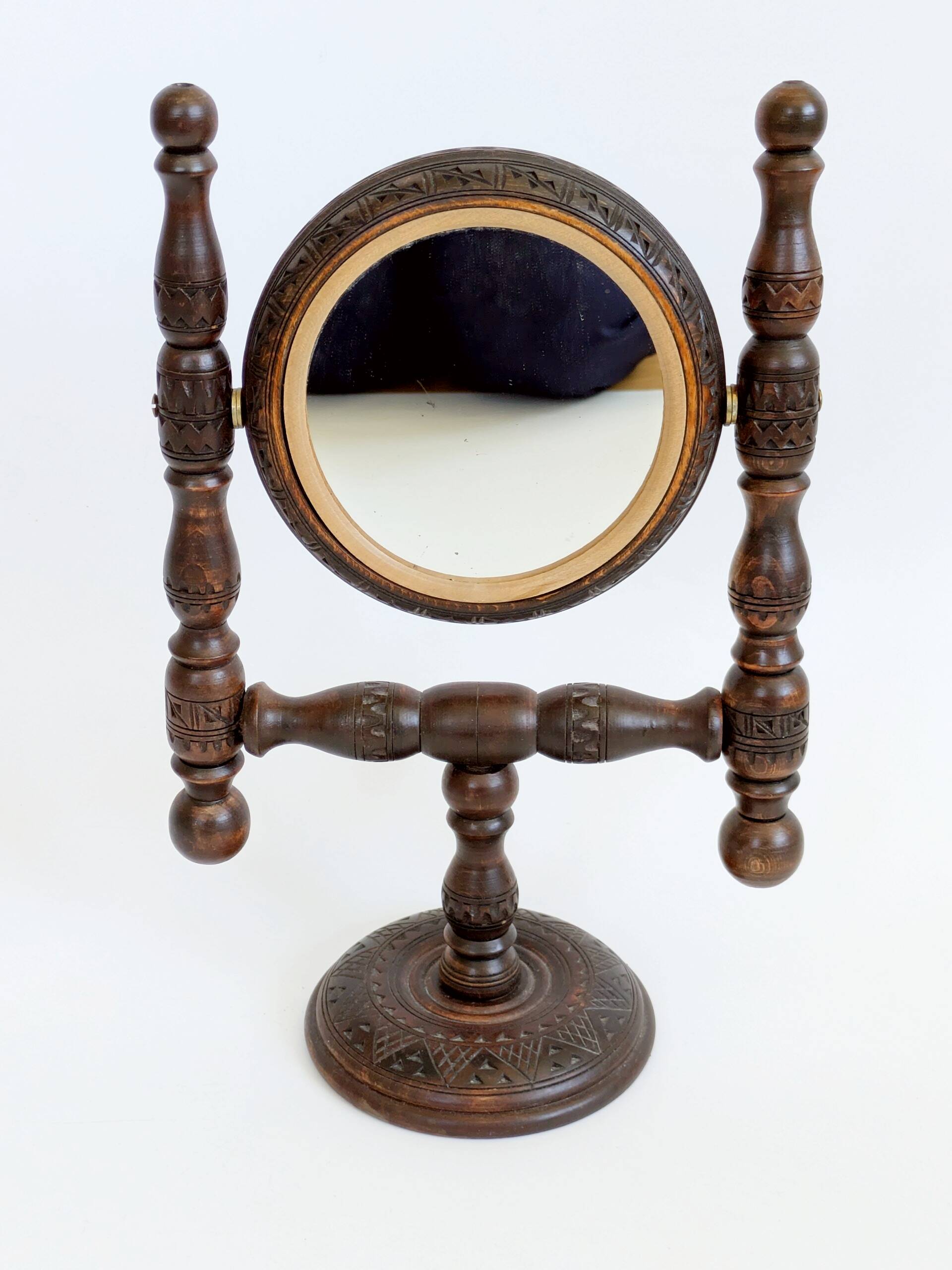 Vintage pivoting mirror to place, carved wood, rustic folk art decor.