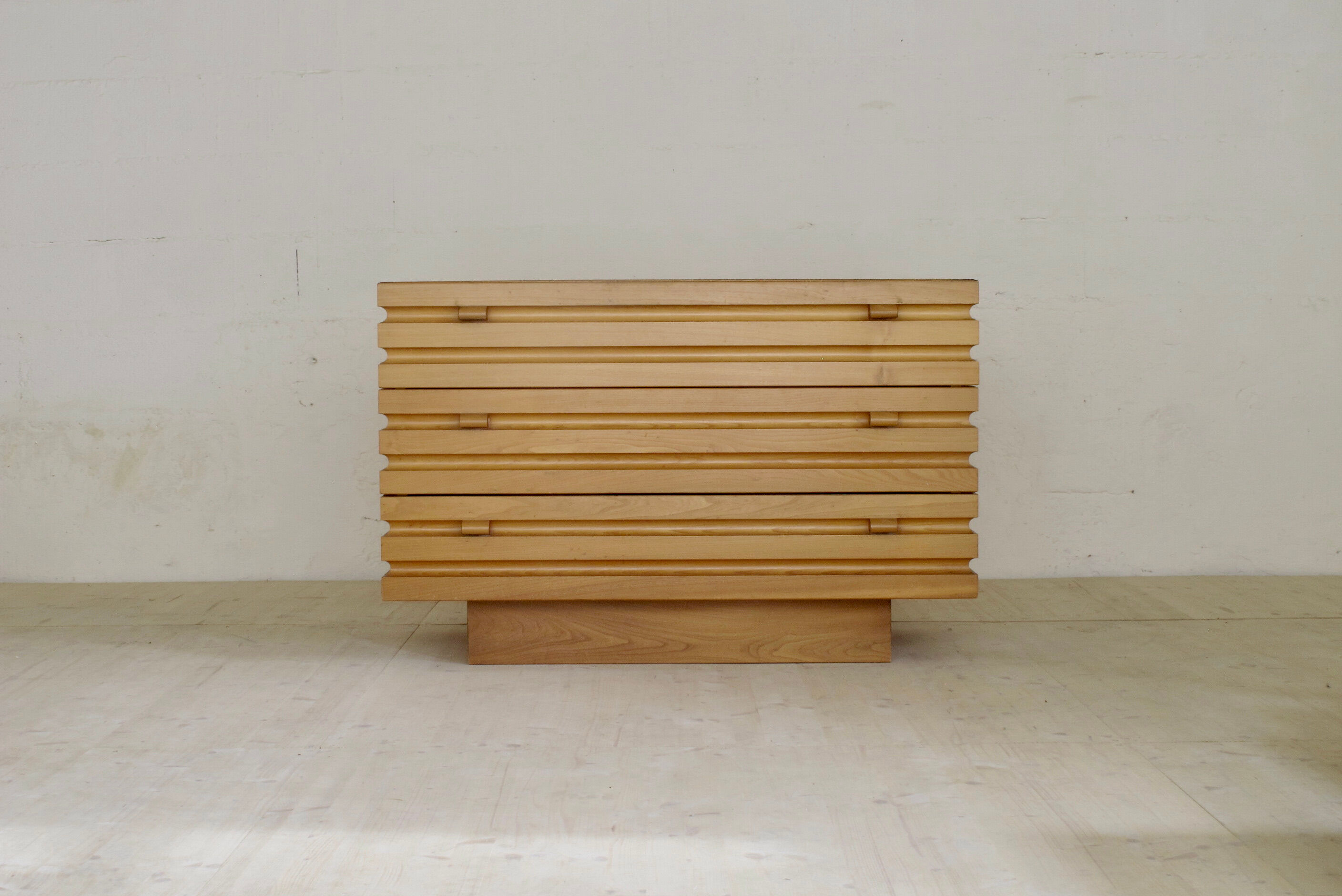 Solid elm three-drawer chest of drawers