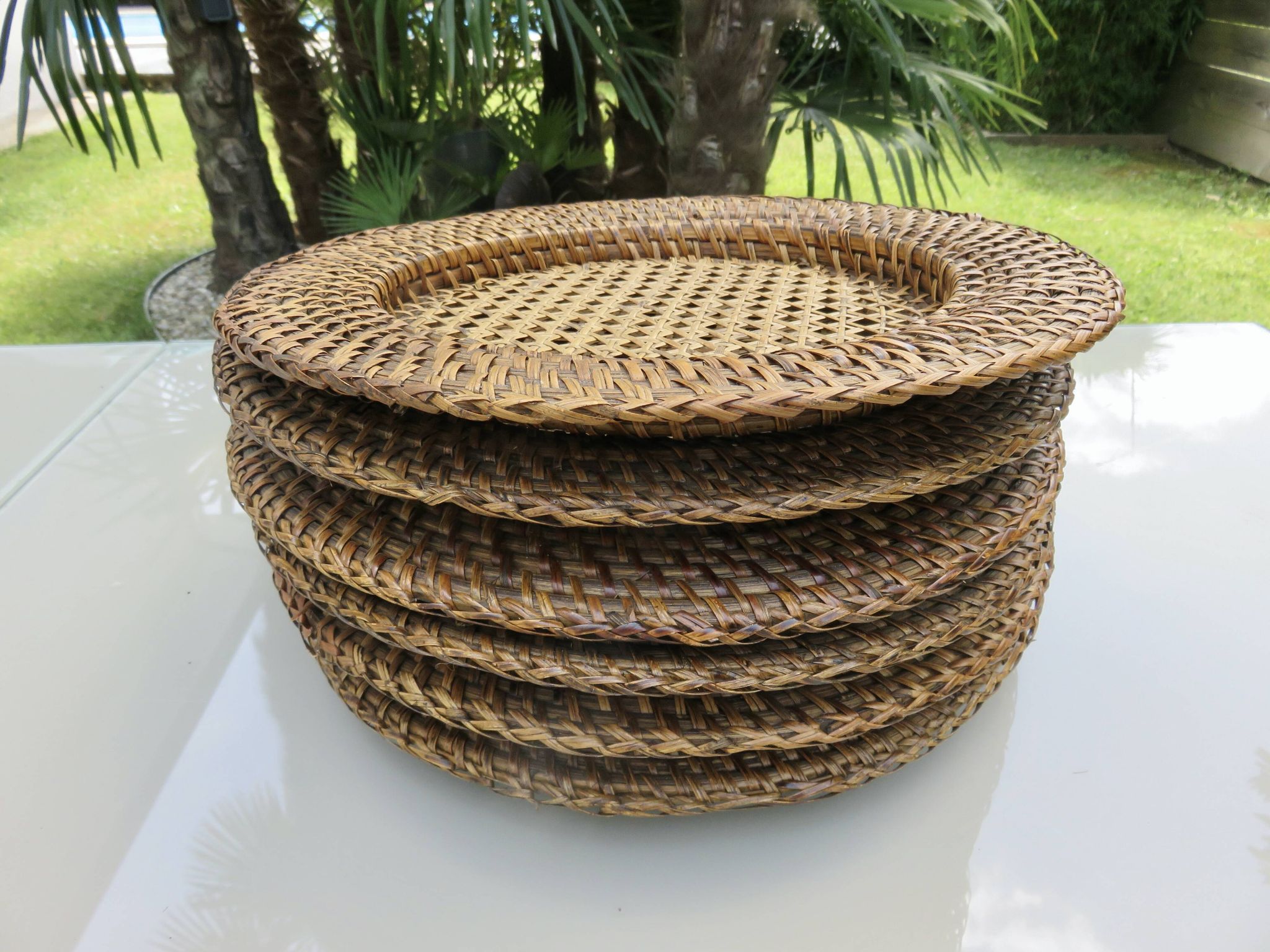 Set of 6 rattan and cane trays, 1970
