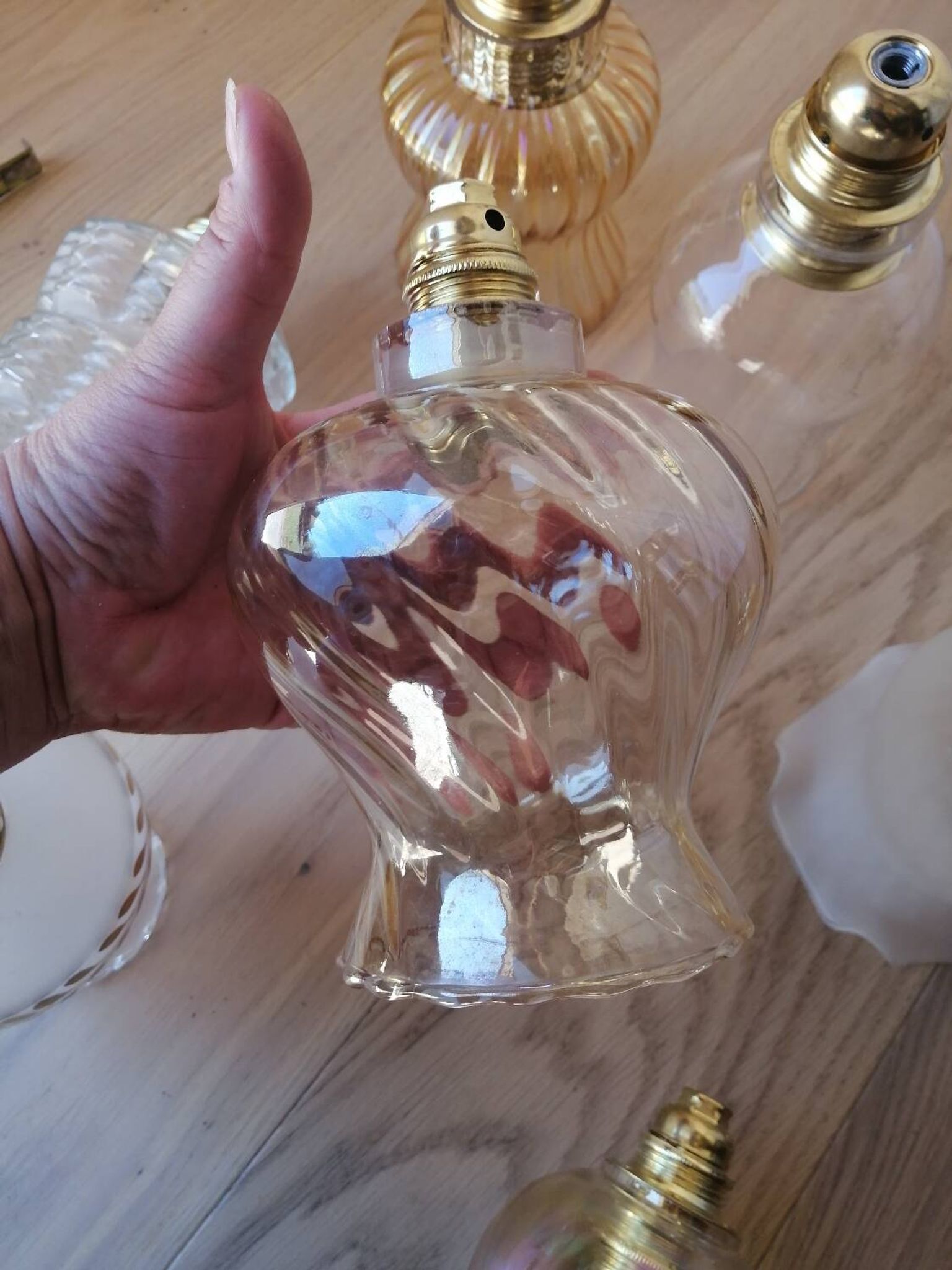 Lot de 7 suspensions globes vintage en verre