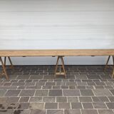 Winegrower's farm table