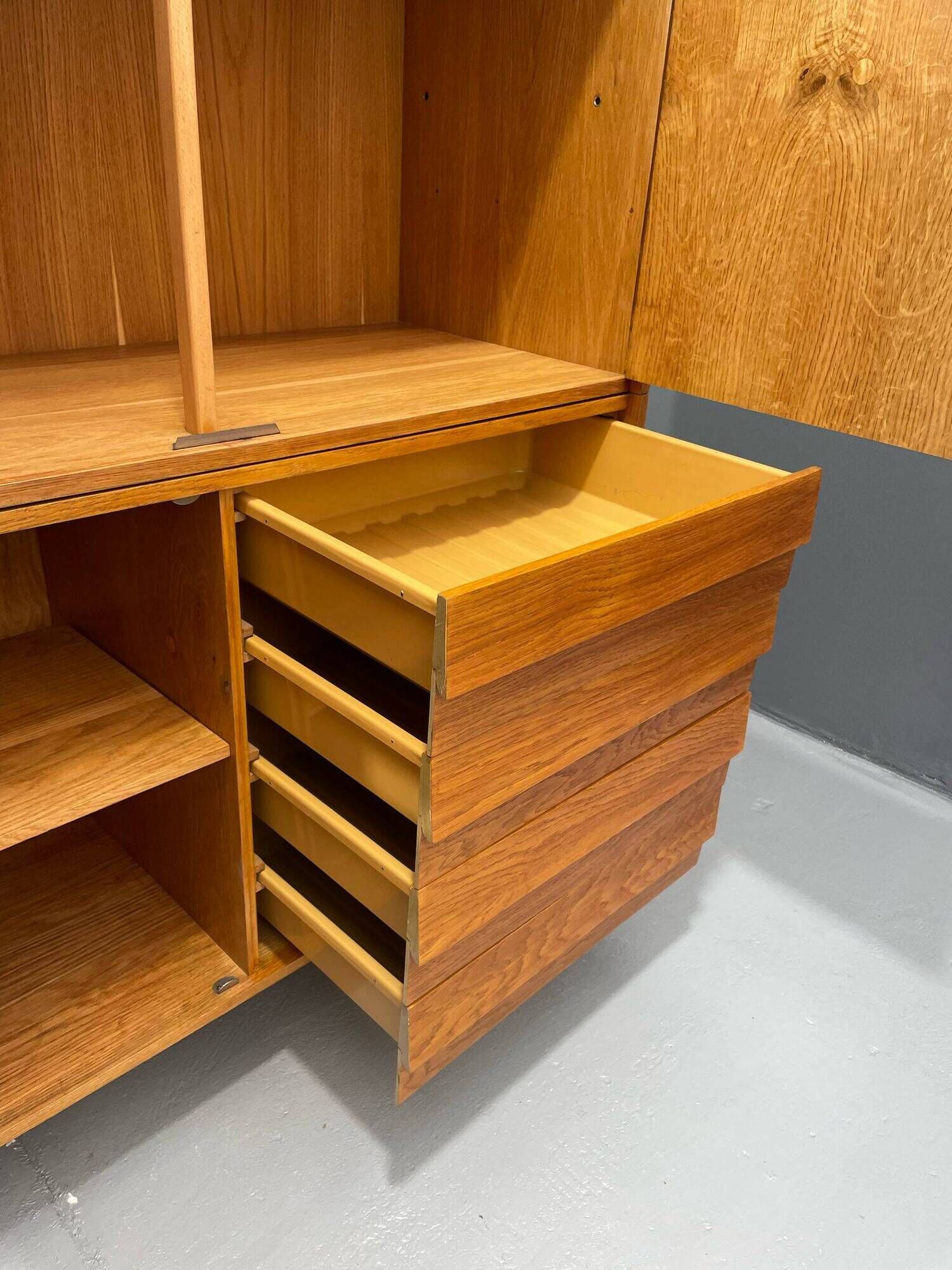 Meuble U-450 en Chêne par Jiří Jiroutek pour Interiér Praha, Tchécoslovaquie, 1