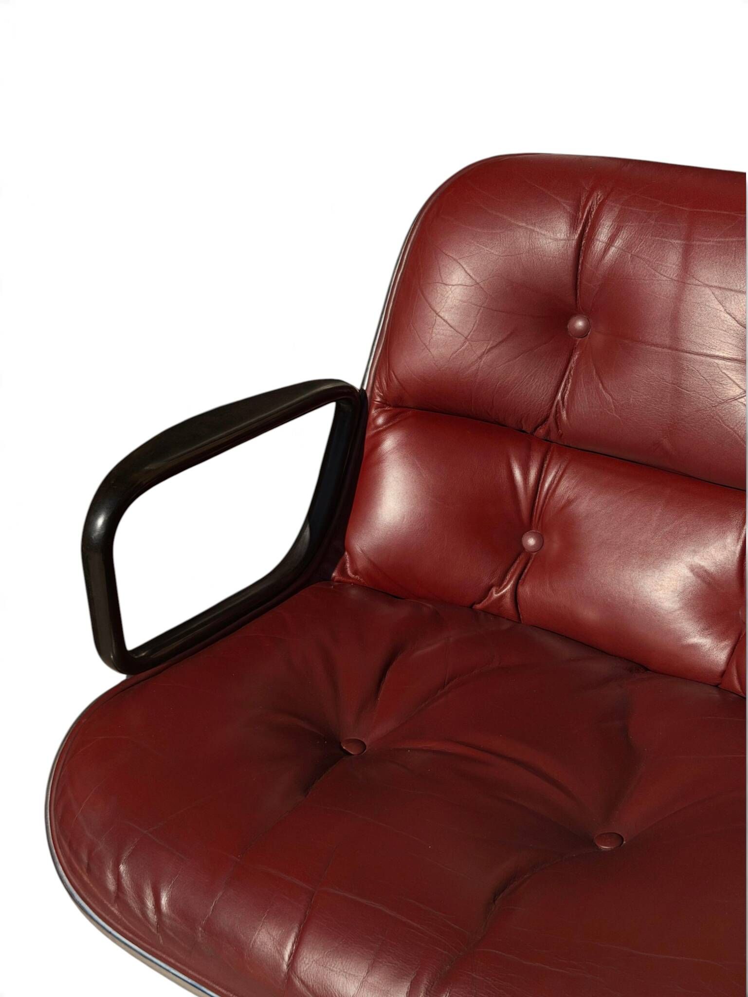 Fauteuil Executive Charles Pollock pour Knoll, cuir bordeaux