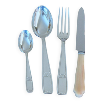 Silver-plated cutlery set