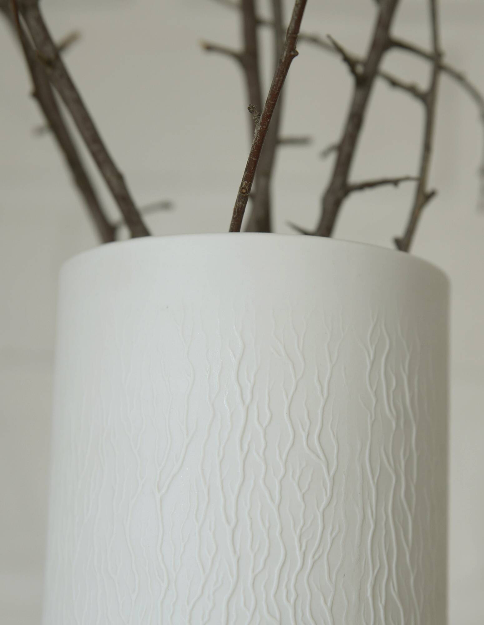 Vintage white porcelain floor vase for pampas grass Kaiser Germany 1960's