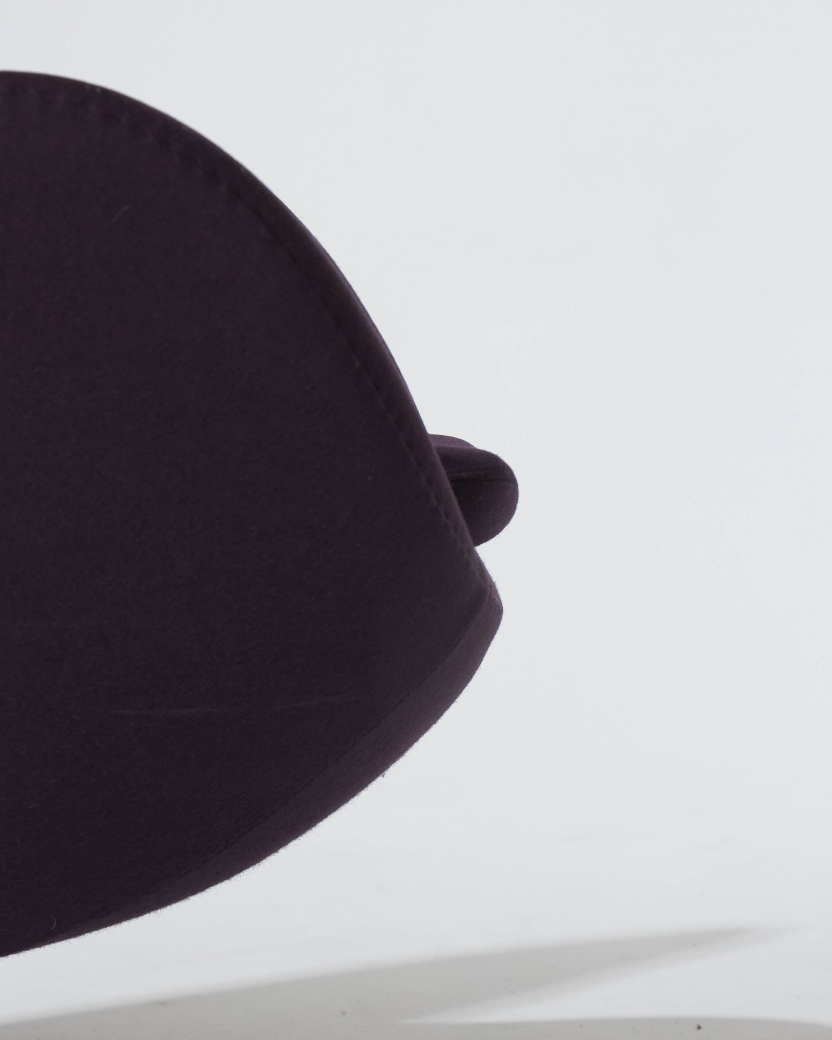 PURPLE EGG ARMCHAIR, ARNE JACOBSEN, 1960s